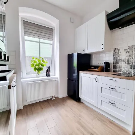 Apartment Za Flora Jelenia Gora